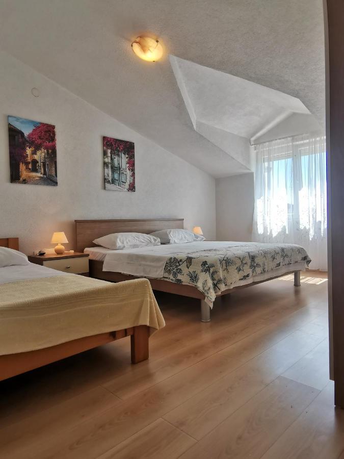 Apartment Hramina มูร์แตร์ ภายนอก รูปภาพ